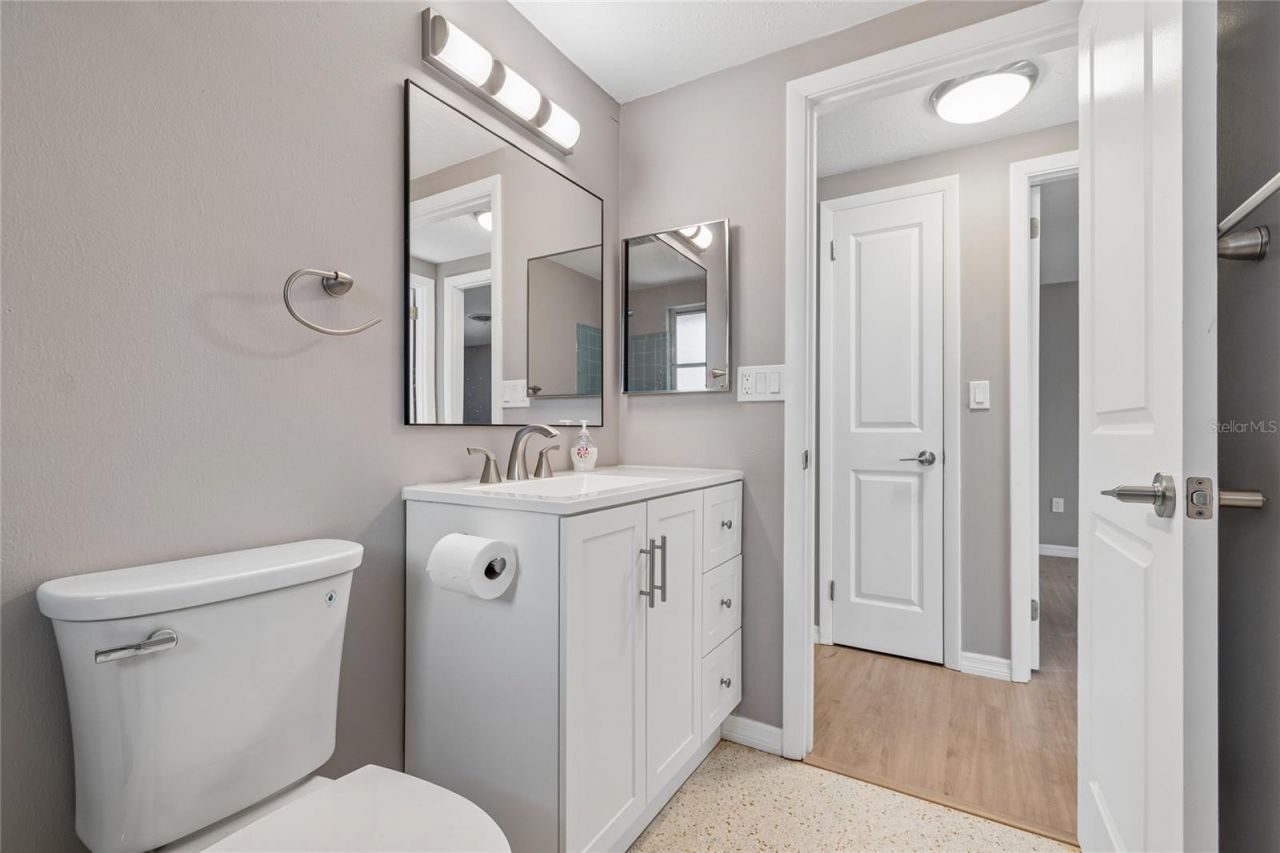 2348 Doud Street, Sarasota, FL 34231 Photo