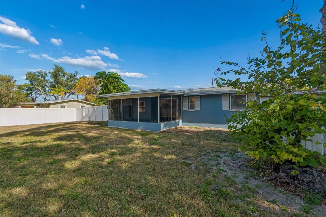 2348 Doud Street, Sarasota, FL 34231 Photo