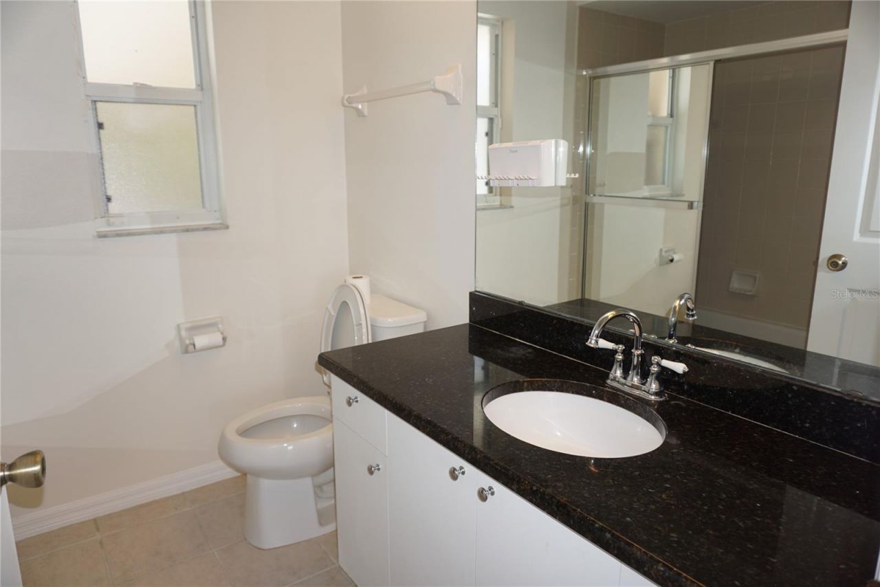 6708 66th Avenue E, Bradenton, FL 34203 Photo
