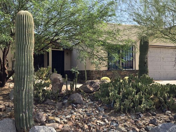 2631 E VISTA Drive, Phoenix, AZ 85032