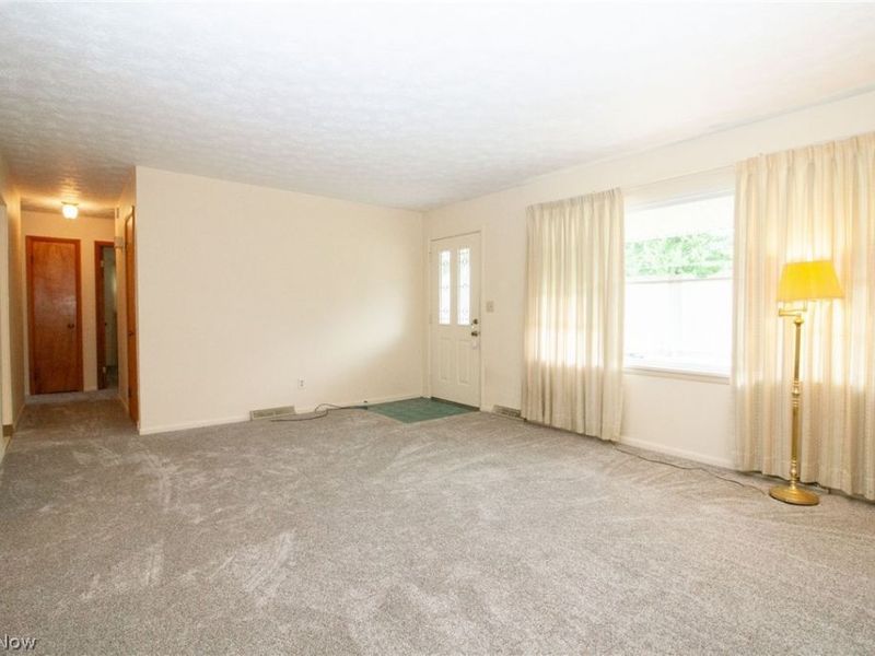 3504 Orchard Hill Drive, Canfield, OH 44406 Photo 6