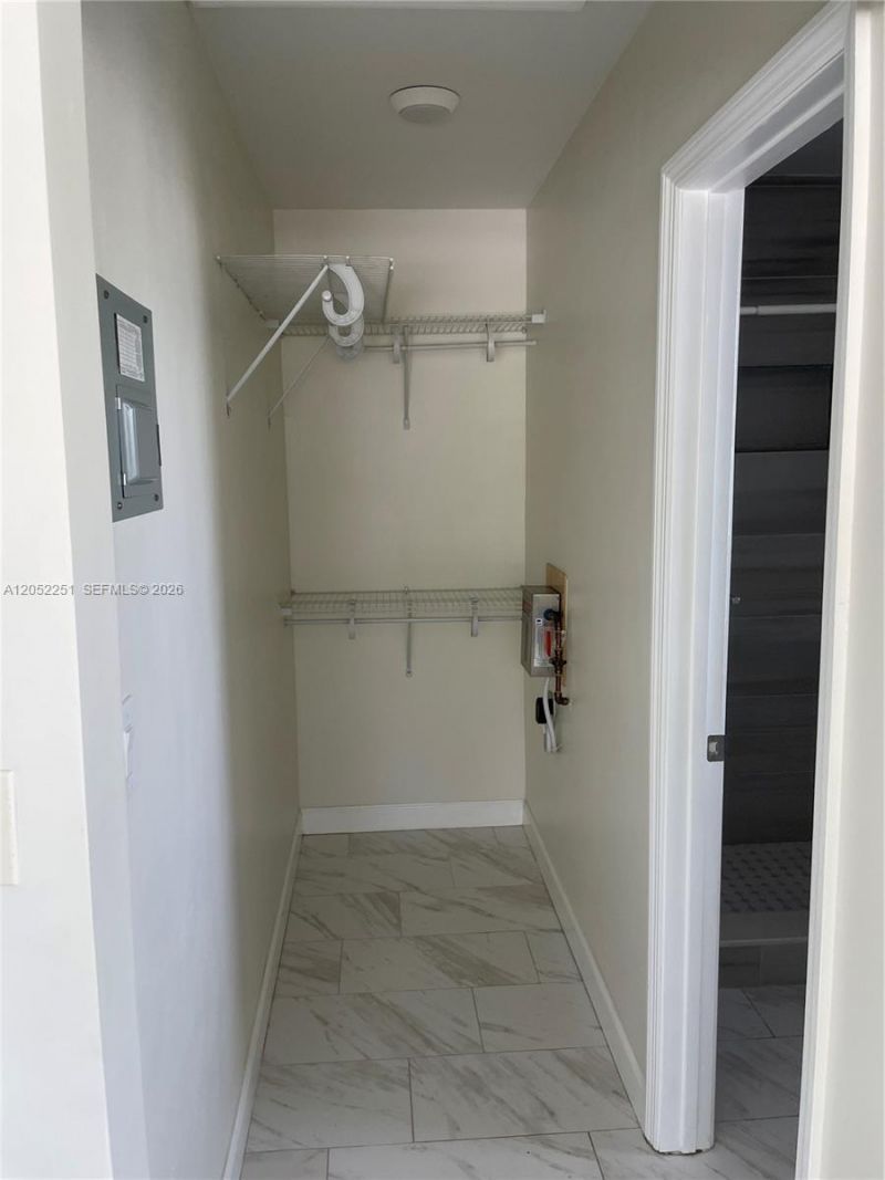 11890 NE 16th Ave, Unit 6, Miami, FL 33161 Photo