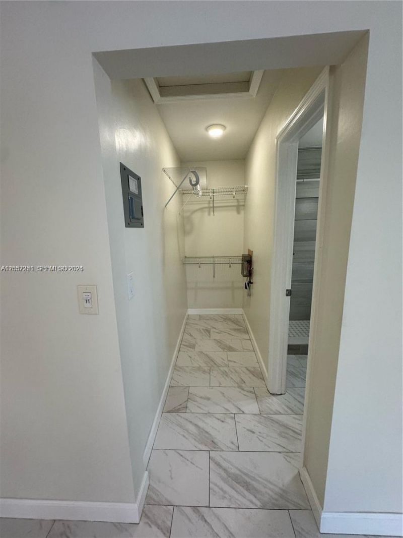 11890 NE 16th Ave, Unit 6, Miami, FL 33161 Photo