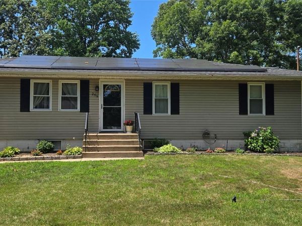 269 Carleton Drive E, Shirley, NY 11967