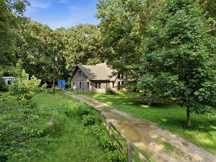 Property Image 37
