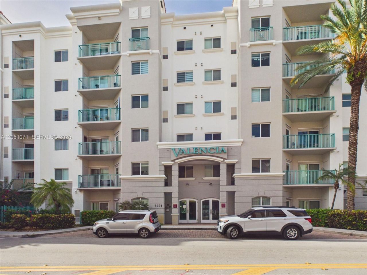 6001 SW 70th St , Unit 502, South Miami, FL 33143 Photo