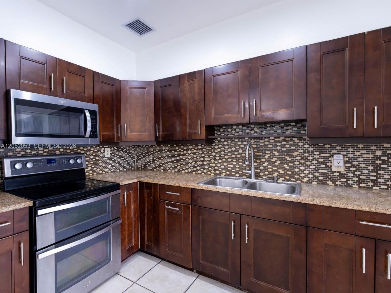 1600 NW 29th Ave , Miami, FL 33125 Photo