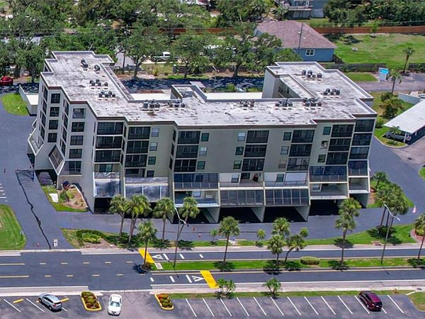9860 62ND TERRACE N, Unit 1047, ST PETERSBURG, FL 33708