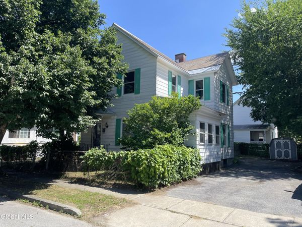 9 Kenworthy Avenue, Glens Falls, NY 12801