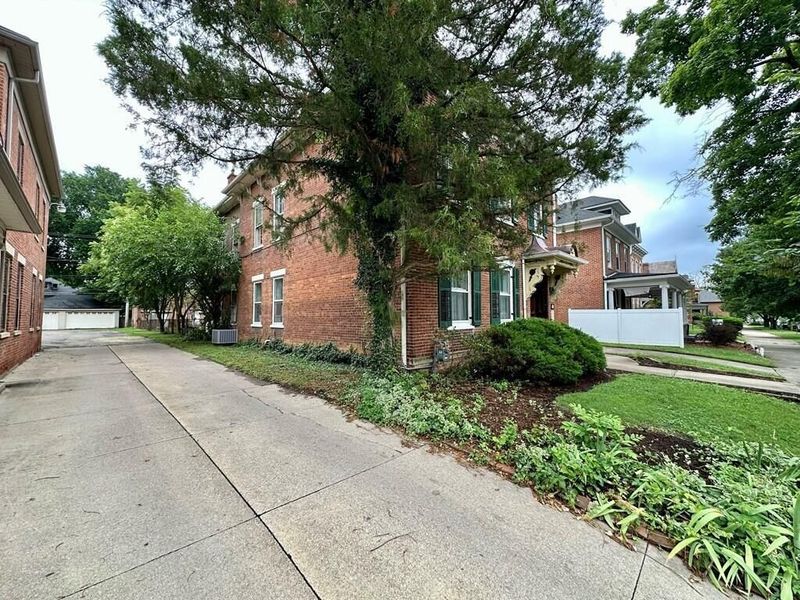 171 S Paint Street, Chillicothe, OH 45601 Photo 3