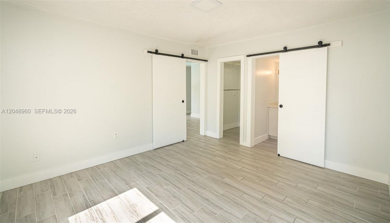810 Salzedo St , Unit 15, Coral Gables, FL 33134 Photo