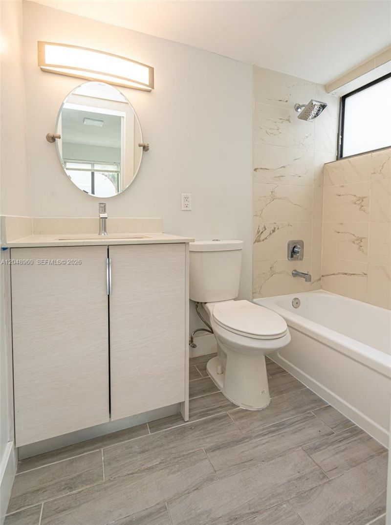 810 Salzedo St , Unit 15, Coral Gables, FL 33134 Photo