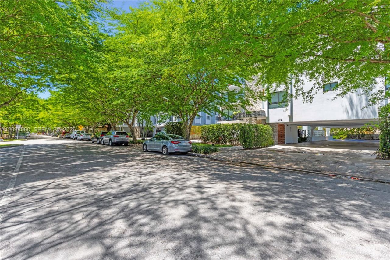 810 Salzedo St , Unit 15, Coral Gables, FL 33134 Photo