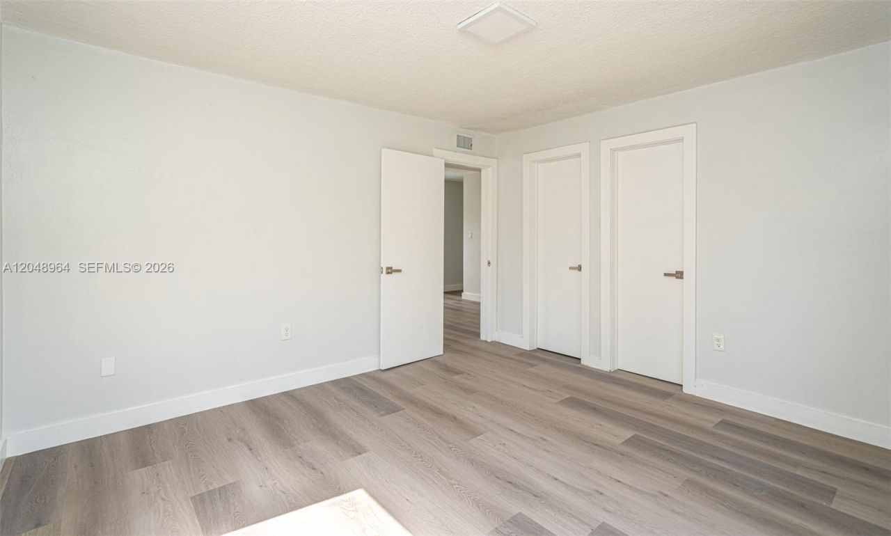 810 Salzedo St , Unit 10, Coral Gables, FL 33134 Photo
