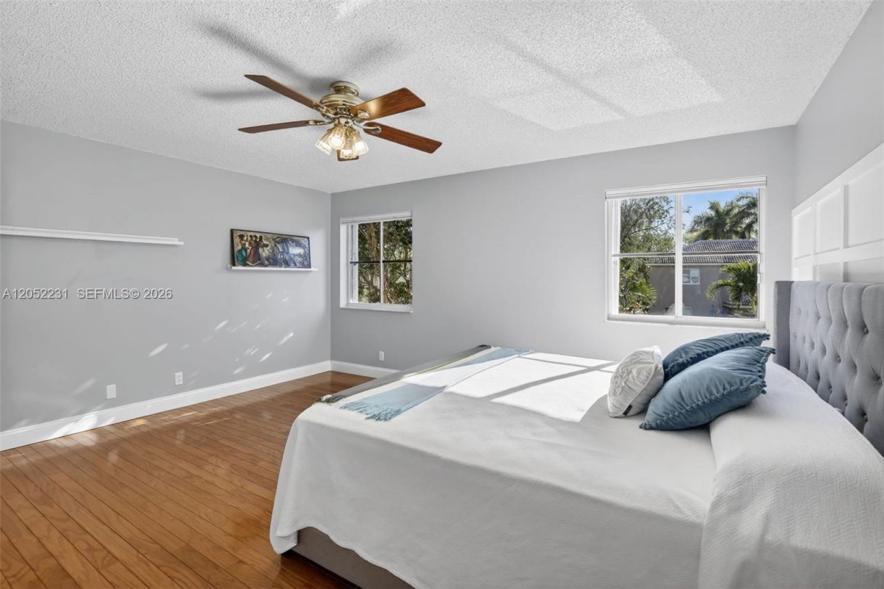1311 Croton Ct, Weston, FL 33327 Photo