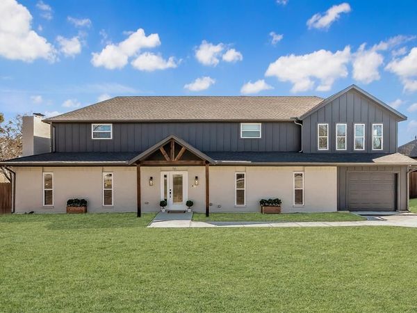 710 Meadow Lake Drive, Lakewood Village, TX 75068