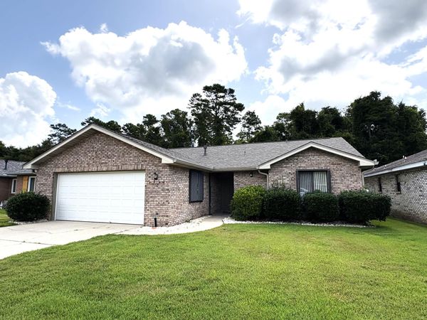 110 Poplar Place, Niceville, FL 32578