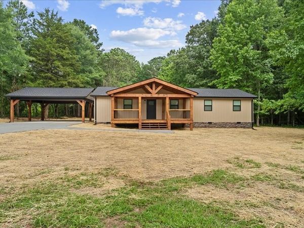126 Church Road SW, Calhoun, GA 30701