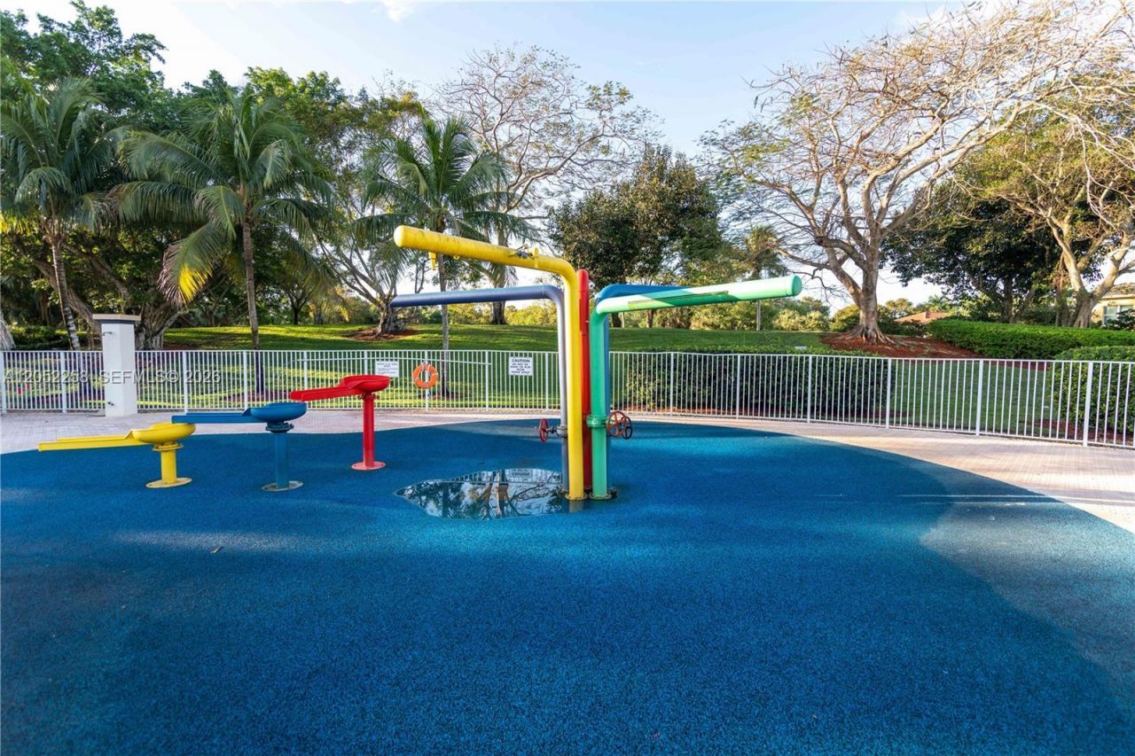 3929 Osprey Ct , Unit 3929, Weston, FL 33331 Photo