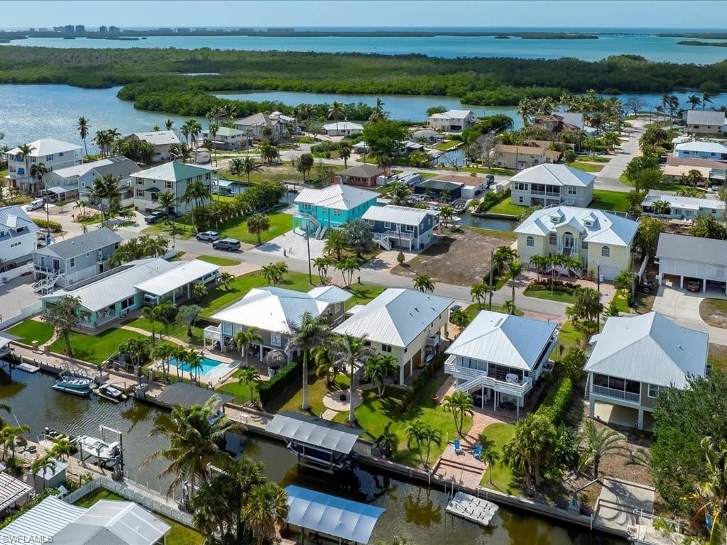 24550 Redfish St , Bonita Springs, FL 34134 Photo