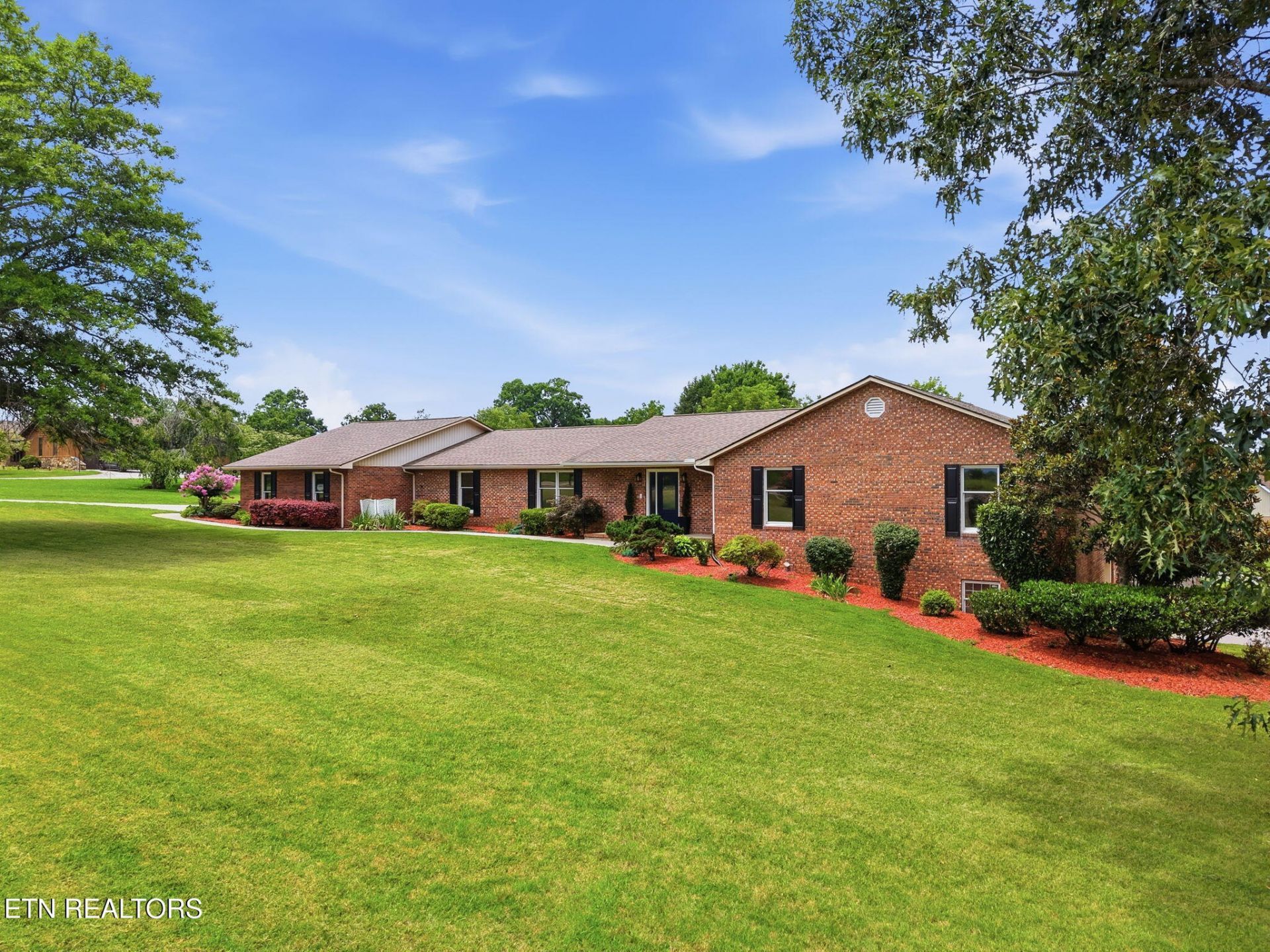 2709 Sevierville Rd, Maryville, TN 37804 Main Photo