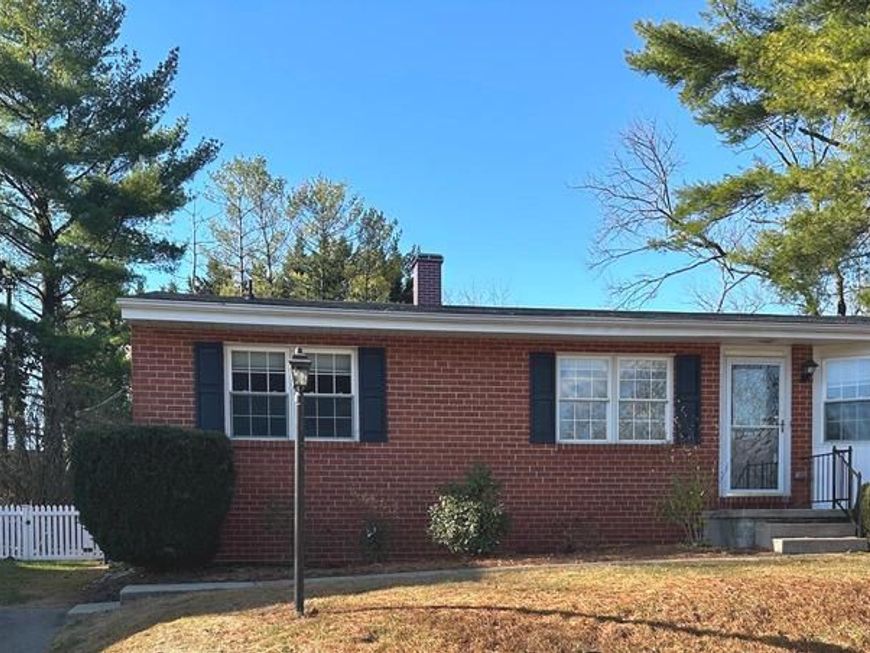 10202 Daventry Drive, Cockeysville, MD 21030 Main Photo