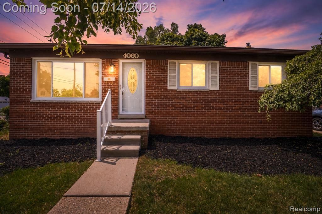 4060 Winifred Street, Wayne, MI 48184 Main Photo