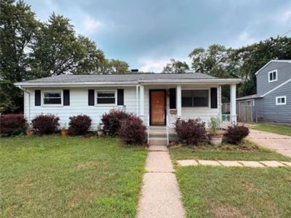 2773 Woodruff Lane, York Twp, MI 48198