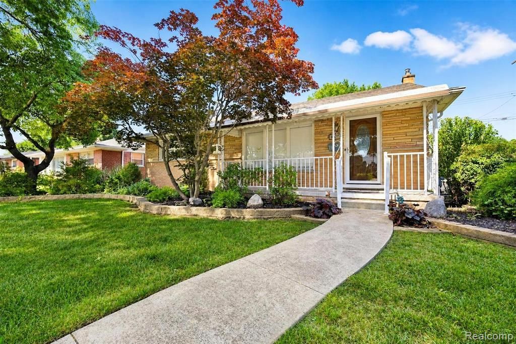 6627 Hawthorne Street, Garden City, MI 48135 Main Photo