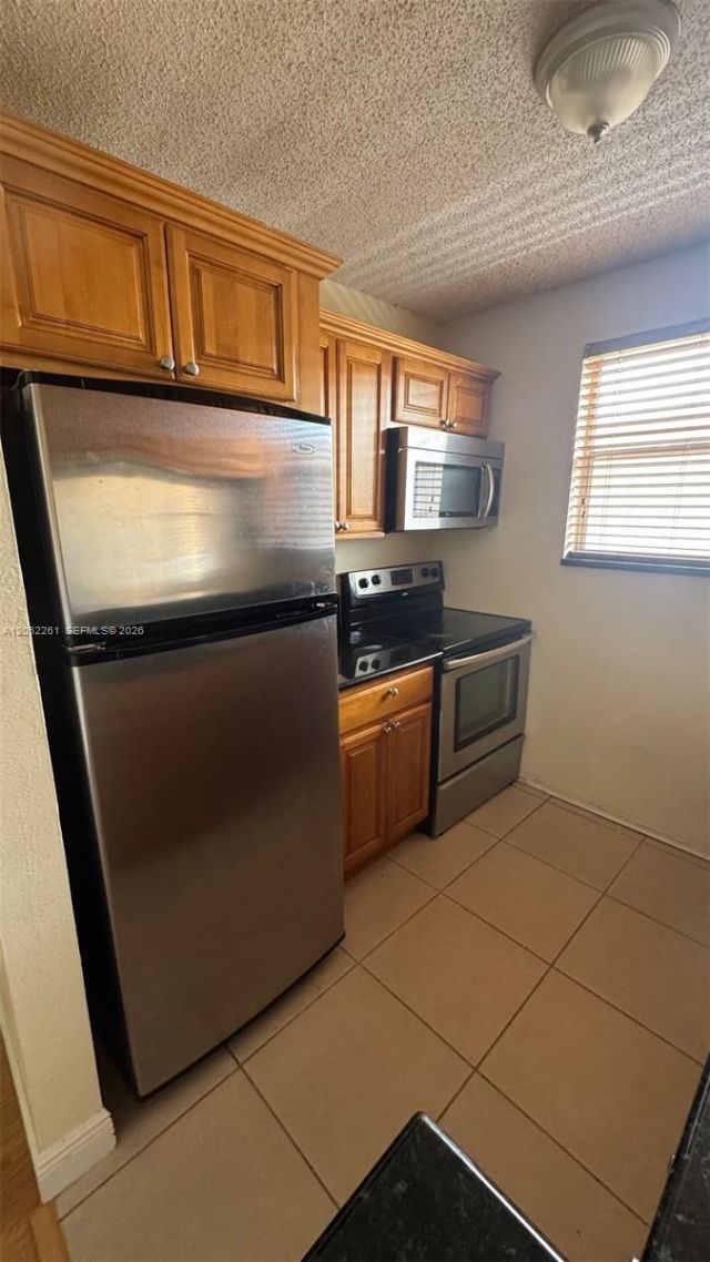 2441 SW 31st Ave , Unit 303, Miami, FL 33145 Photo