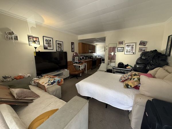 12 Winthrop Ave, Unit 1, Revere, MA 02151