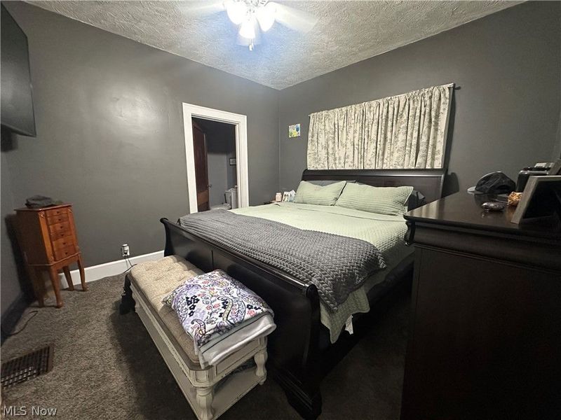 5772 Fairdale Drive, Cambridge, OH 43725 Photo 9