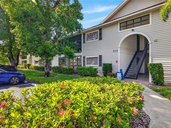 8121 S Woods CIR , Unit 9, FORT MYERS, FL 33919