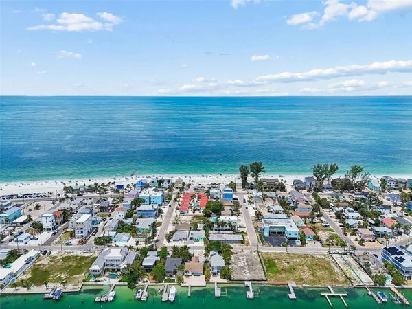 8125 BAYSHORE DRIVE , TREASURE ISLAND, FL 33706