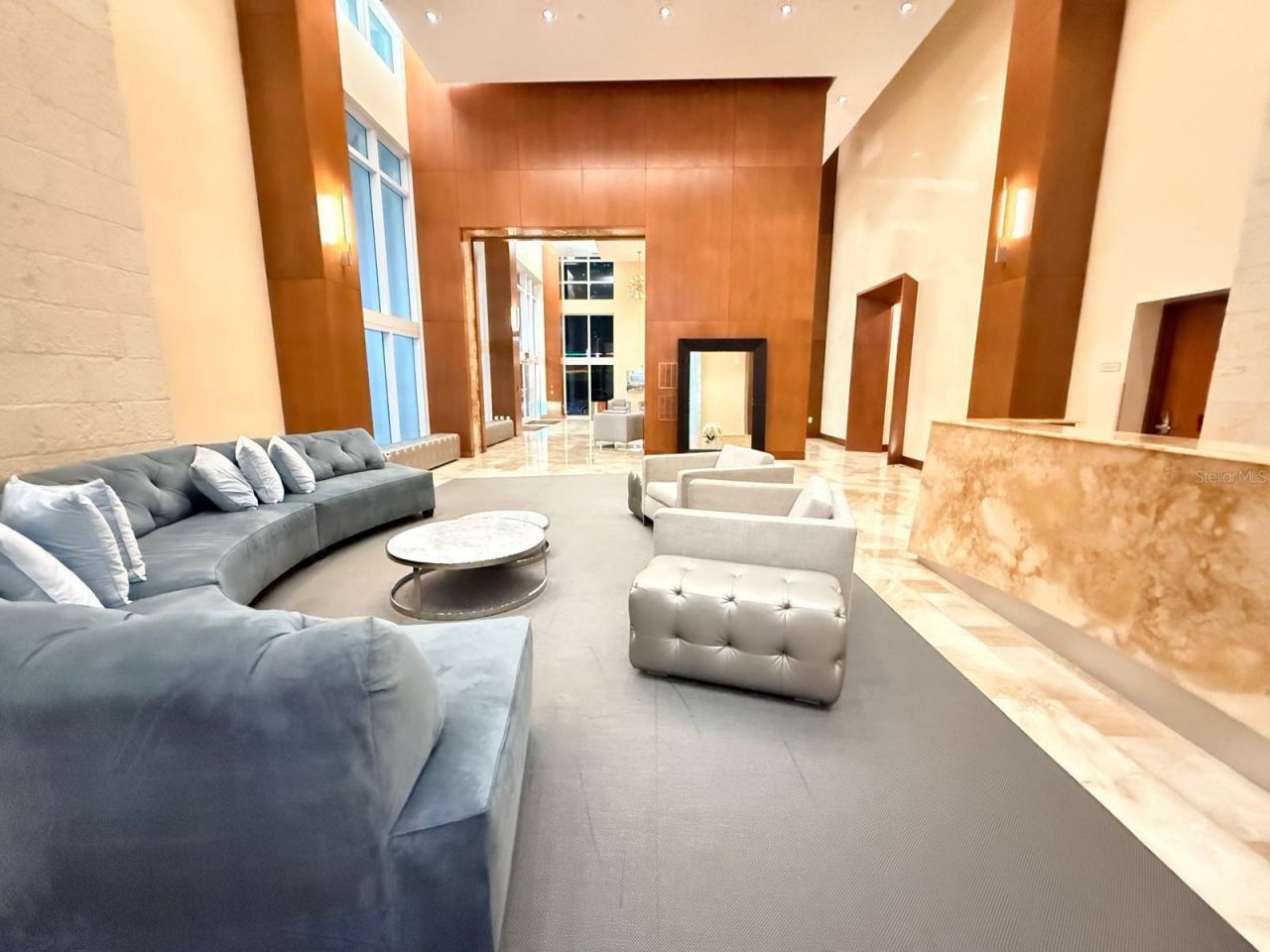 31 SE 5th Street , Unit 305, Miami, FL 33131 Photo