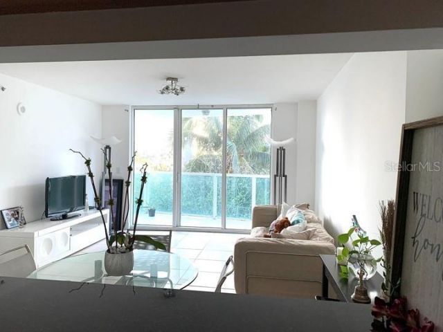 31 SE 5th Street , Unit 305, Miami, FL 33131 Photo