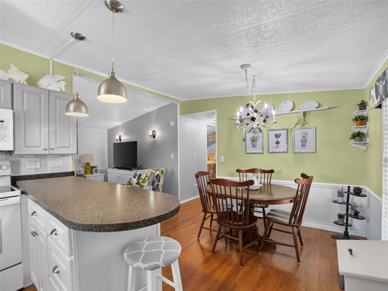 36419 Bonney Drive, Zephyrhills, FL 33541 Photo