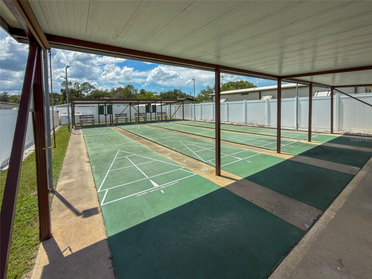 36419 Bonney Drive, Zephyrhills, FL 33541 Photo