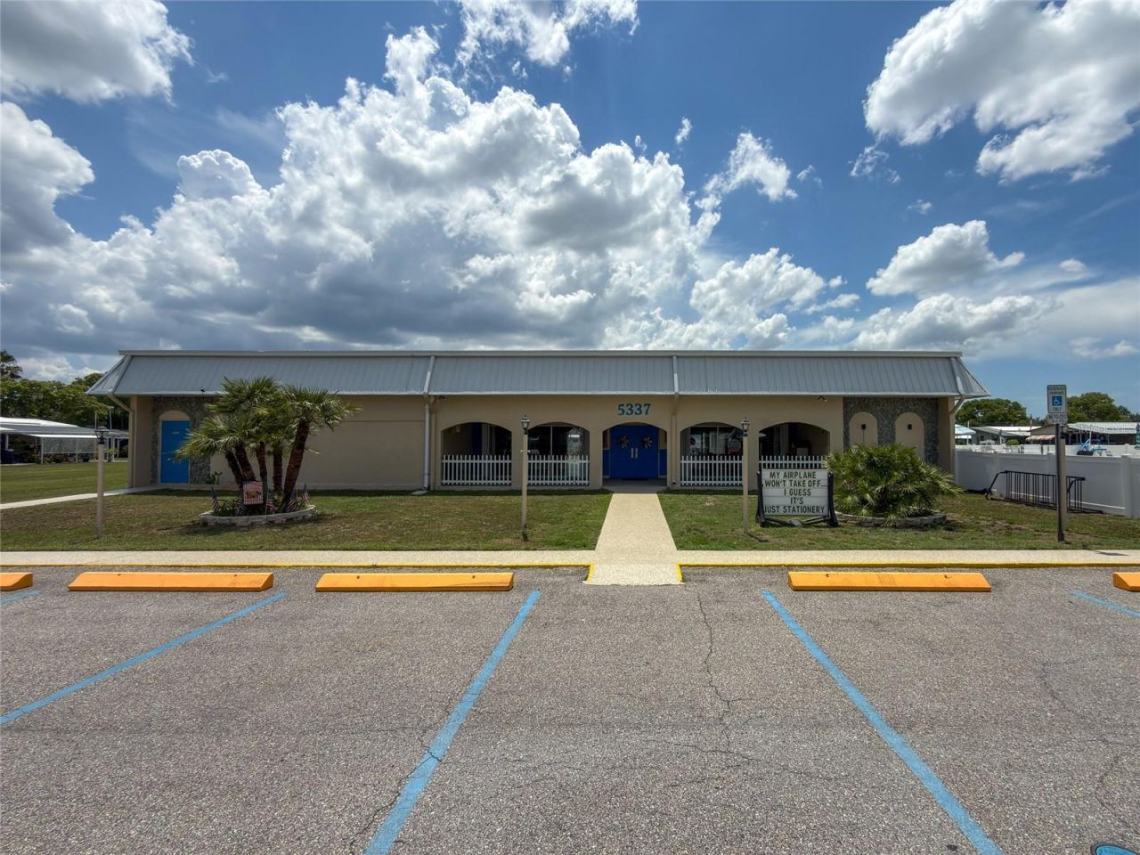36419 Bonney Drive, Zephyrhills, FL 33541 Photo