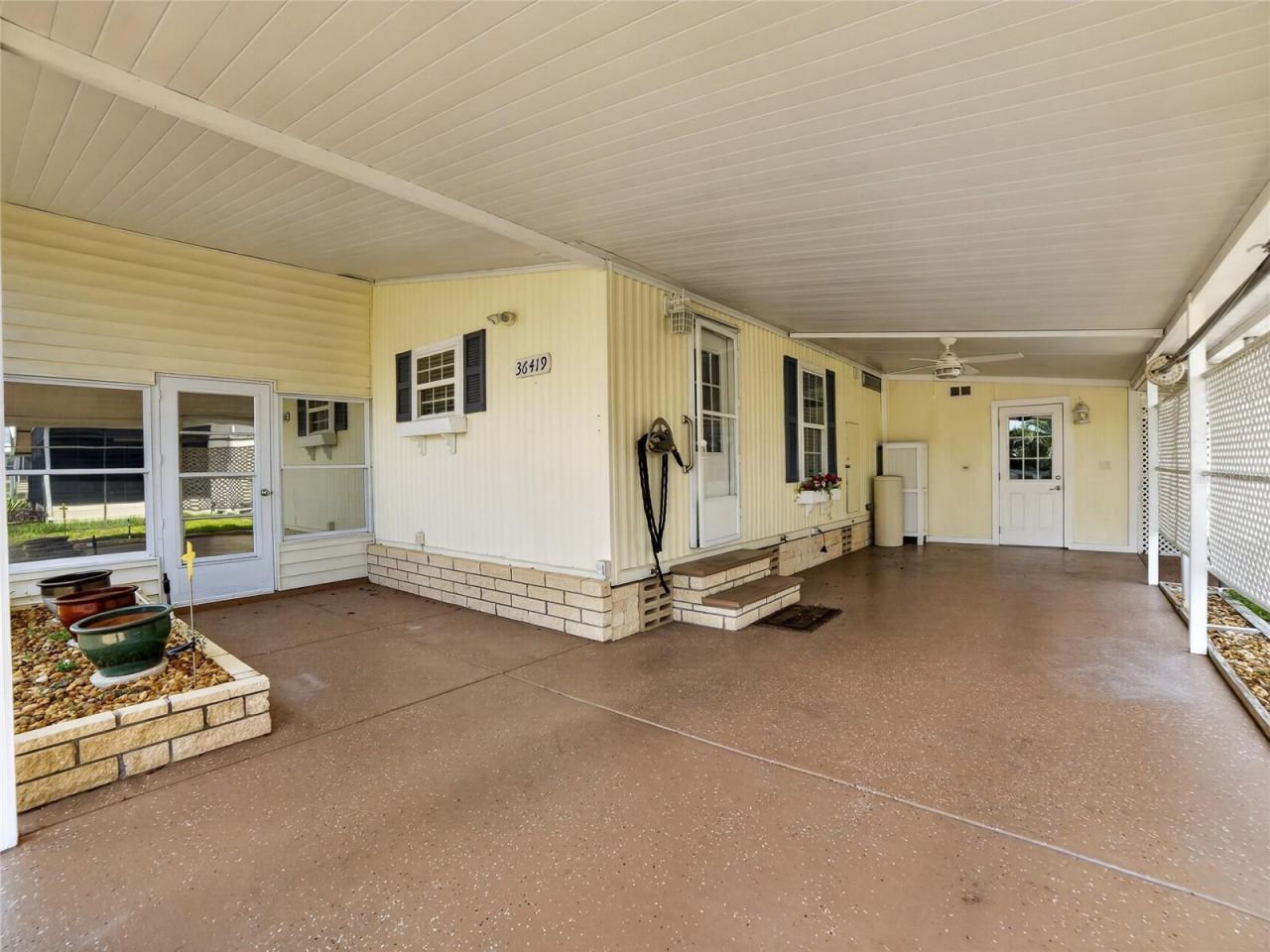 36419 Bonney Drive, Zephyrhills, FL 33541 Photo