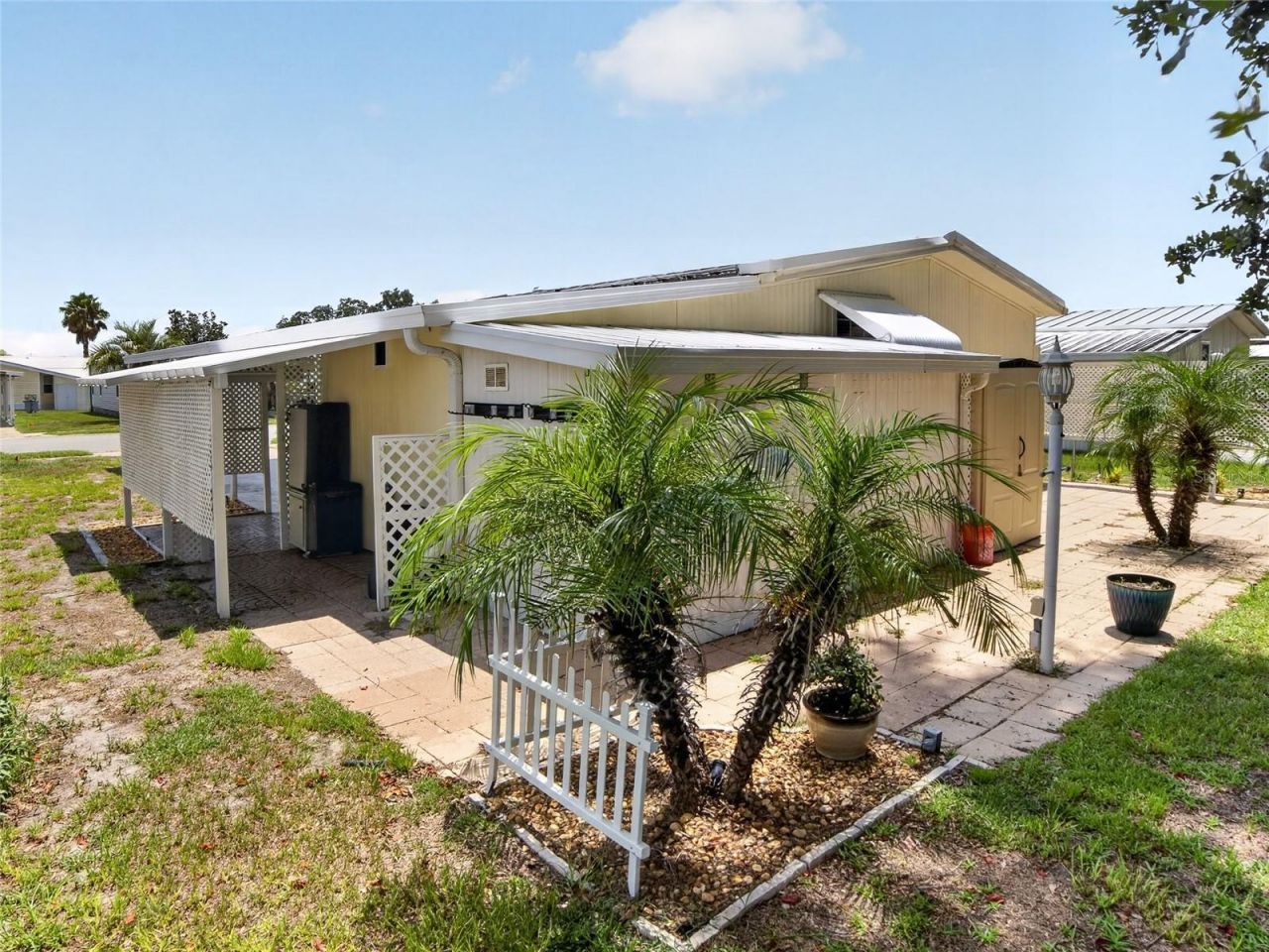 36419 Bonney Drive, Zephyrhills, FL 33541 Photo