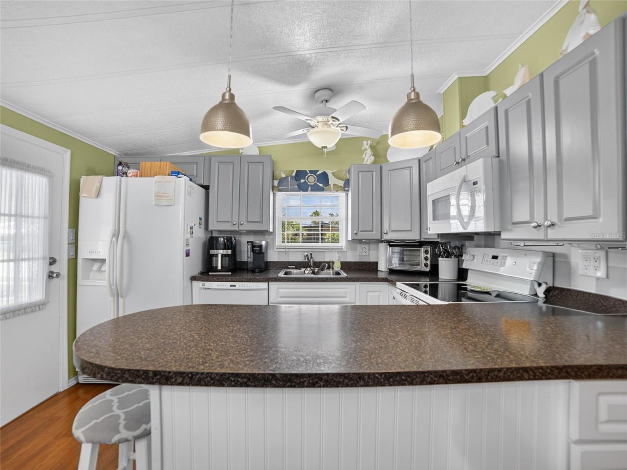 36419 Bonney Drive, Zephyrhills, FL 33541 Photo