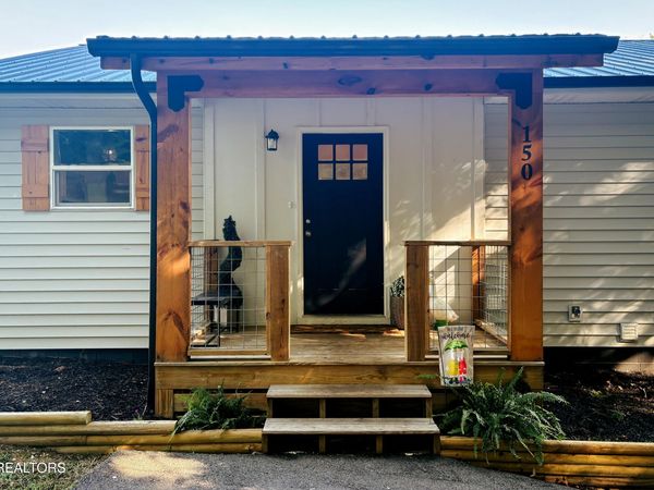 150 Hatmaker Ridge Rd, Jacksboro, TN 37757