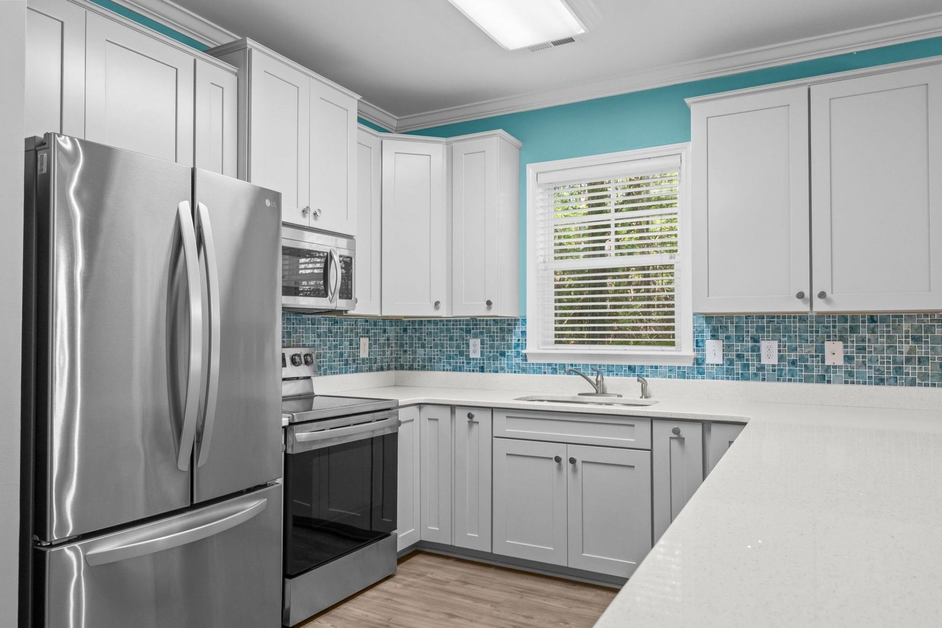 6253 Catalina Dr. Photo 11