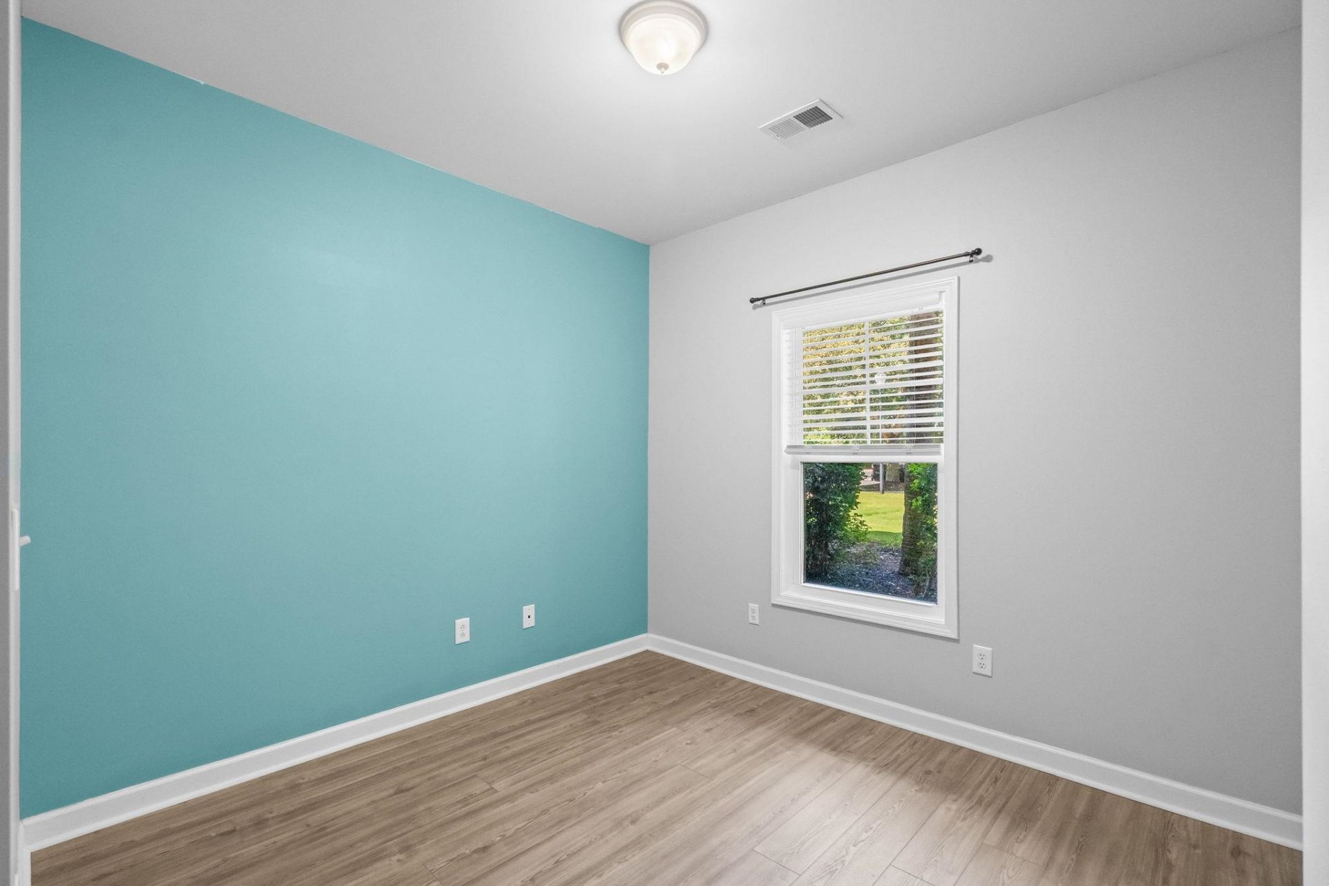 6253 Catalina Dr. Photo 26