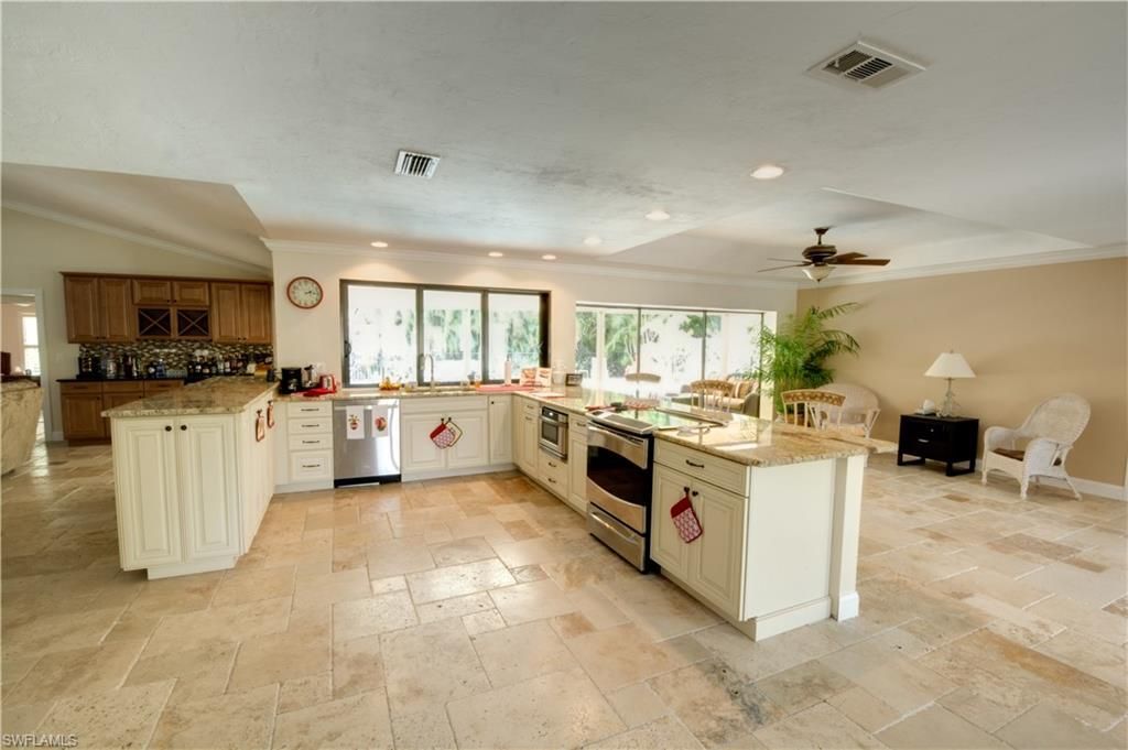 2171 Kings Lake Blvd , Naples, FL 34112 Photo