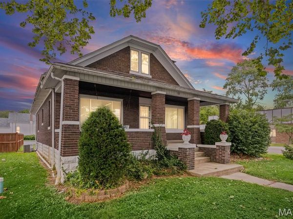 133 E North Street, Staunton, IL 62088