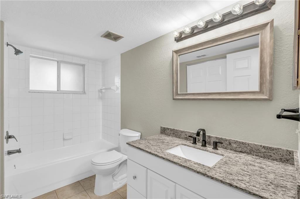 8271 Key Royal Cir, Unit 932, Naples, FL 34119 Photo