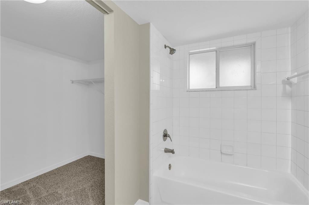 8271 Key Royal Cir, Unit 932, Naples, FL 34119 Photo