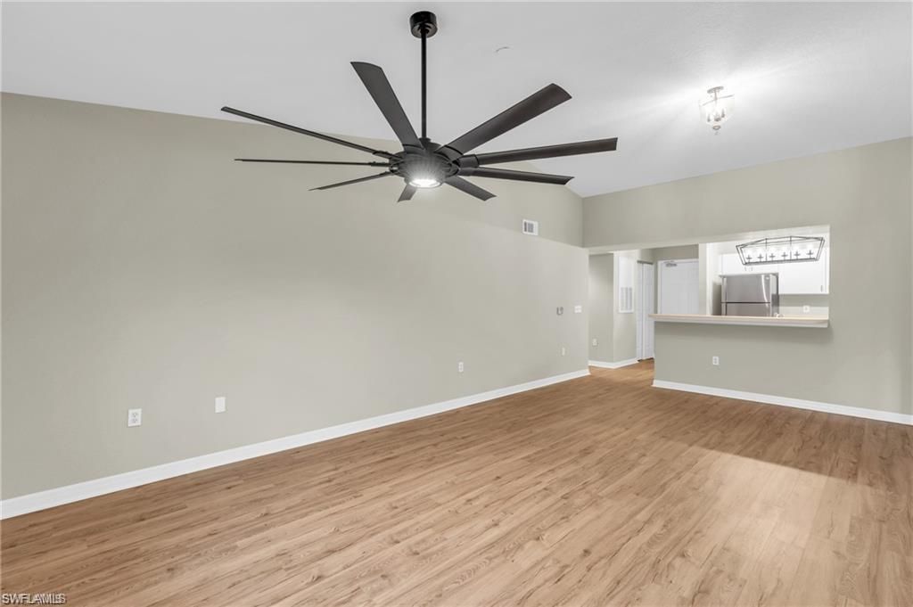 8271 Key Royal Cir, Unit 932, Naples, FL 34119 Photo